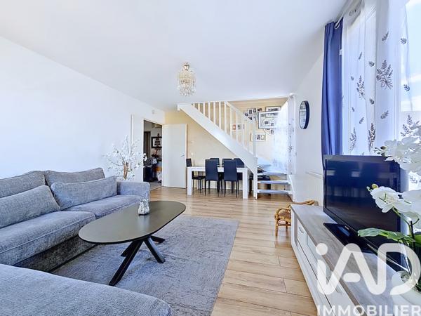Appartement à vendre 4 pièces 81,1 m² Vaires-sur-Marne