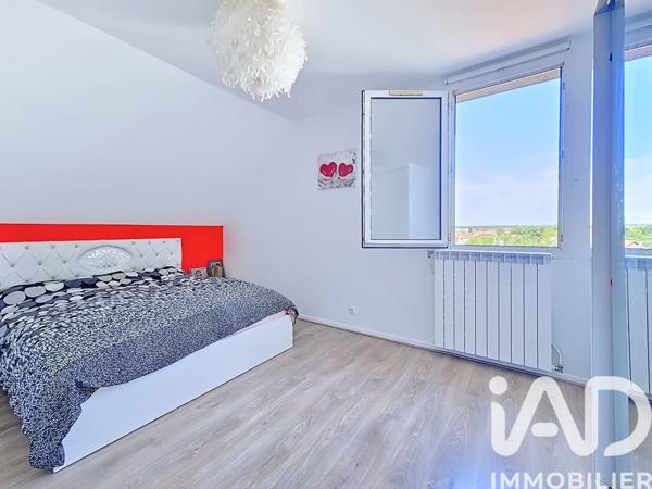 Appartement à vendre 4 pièces 81,1 m² Vaires-sur-Marne