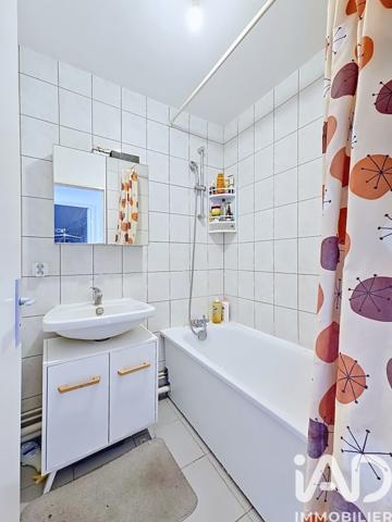 Appartement à vendre 4 pièces 81,1 m² Vaires-sur-Marne