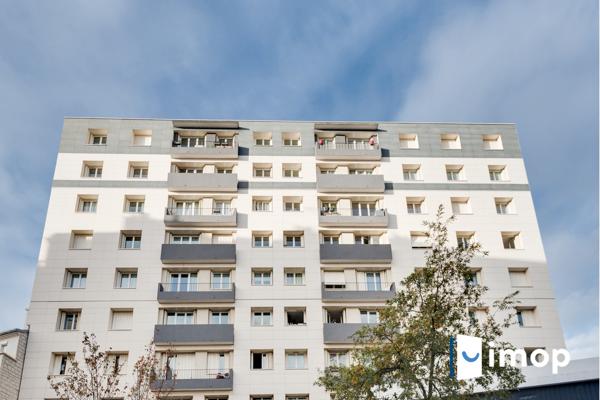 3 pièces avec vue panoramique extérieur et parking !