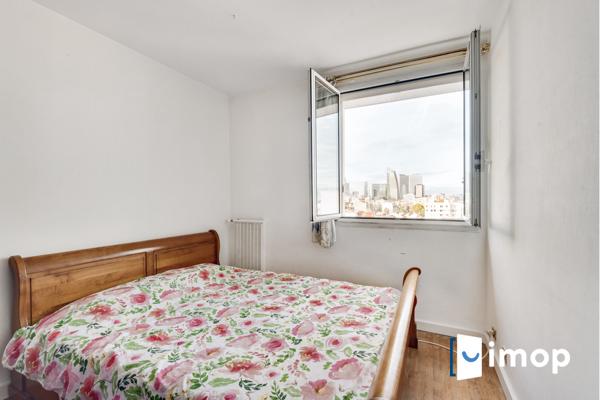 3 pièces avec vue panoramique extérieur et parking !