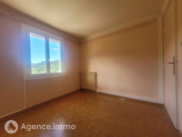 À vendre - Maison, 5 pièces située à Arles-sur-Tech (66150)