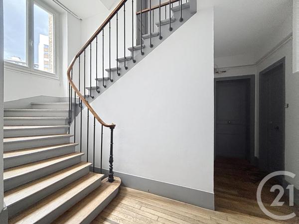 Appartement F4 à vendre  4 pièces - 76,28 m 2   PARIS  - 75012