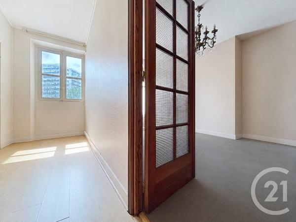 Appartement F4 à vendre  4 pièces - 76,28 m 2   PARIS  - 75012
