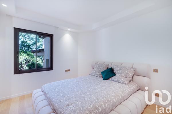 Maison à vendre 8 pièces 200 m² Mandelieu-la-Napoule