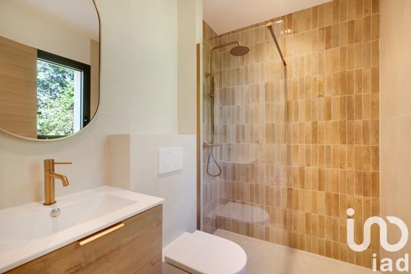 Maison à vendre 8 pièces 200 m² Mandelieu-la-Napoule