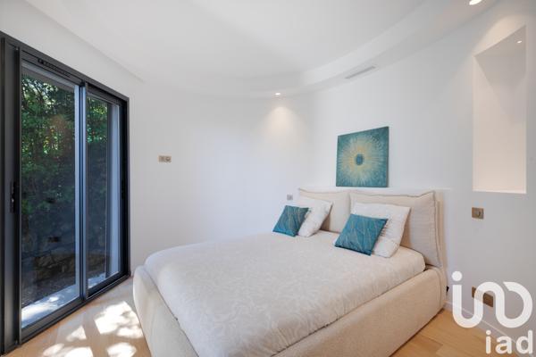 Maison à vendre 8 pièces 200 m² Mandelieu-la-Napoule