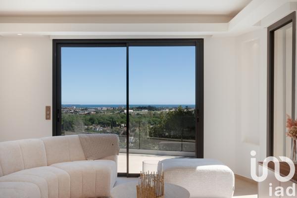 Maison à vendre 8 pièces 200 m² Mandelieu-la-Napoule