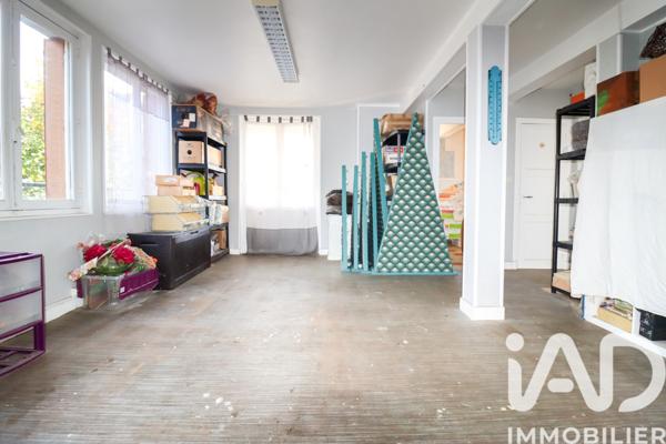 Maison à vendre 11 pièces 273 m² Ussel