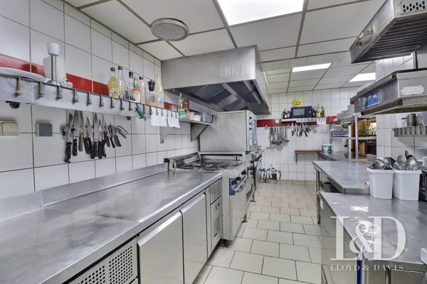 RESTAURANT - Fonds de commerce- Proche Sully-Sur-Loire