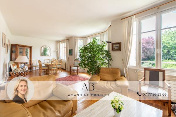 Maison
         6 pièces
        - 195 m² Exclusivité 950 000 € *