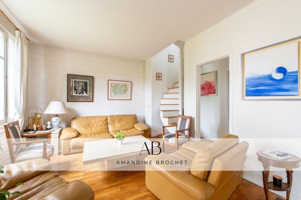Maison
         6 pièces
        - 195 m² Exclusivité 950 000 € *