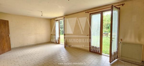 PAVILLON DE PLAIN-PIED D'ENV 85 m² AVEC GARAGE SUR TERRAIN CLOS