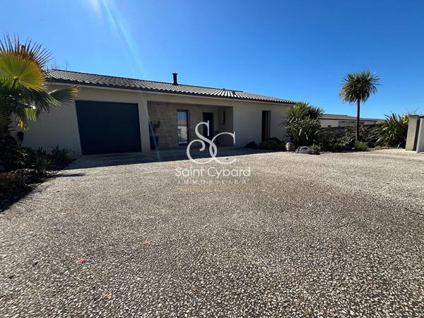 Belle Maison – Prestations de qualité avec 3 chambres + garage & parc paysager