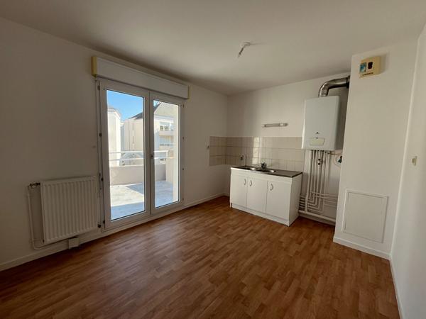 Angers – T5 en duplex avec terrasse et parking