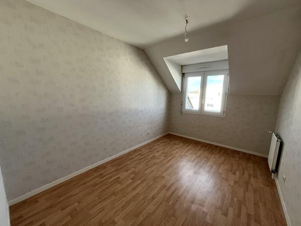 Angers – T4 en duplex avec parking