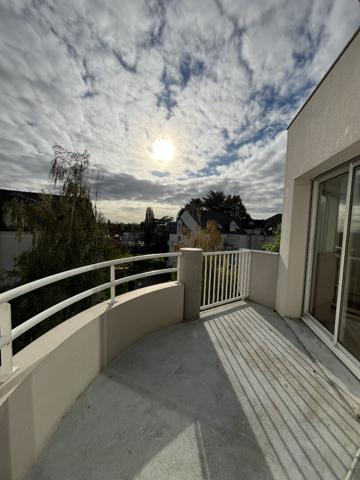 Angers – T4 en duplex avec parking
