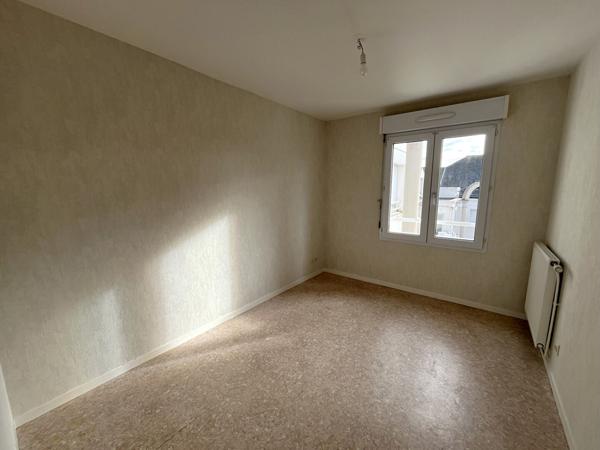 Angers – T4 en duplex avec parking