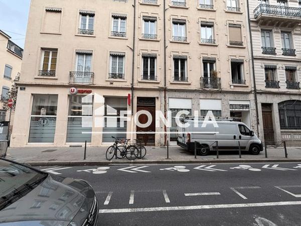 Location Studio 43.4 m² - 33 RUE DE CONDE Lyon 69002