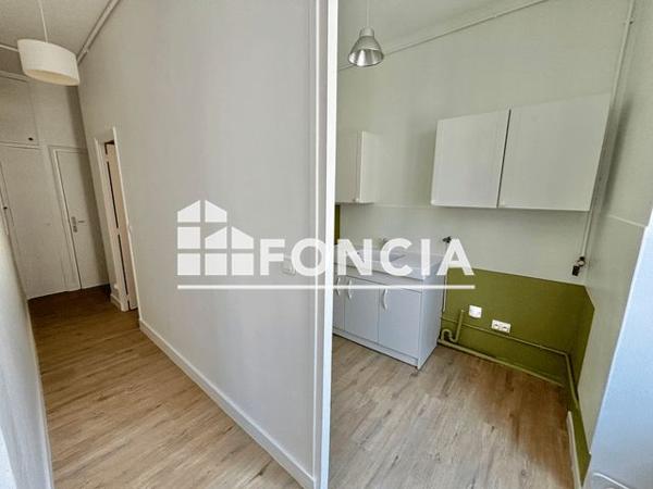 Location Studio 43.4 m² - 33 RUE DE CONDE Lyon 69002