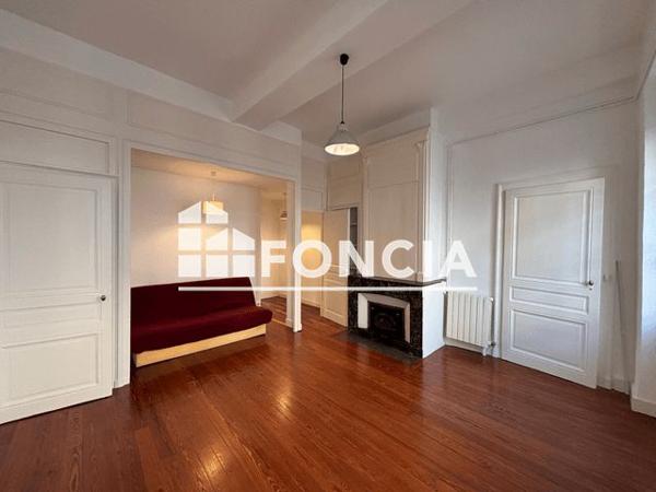 Location Studio 43.4 m² - 33 RUE DE CONDE Lyon 69002