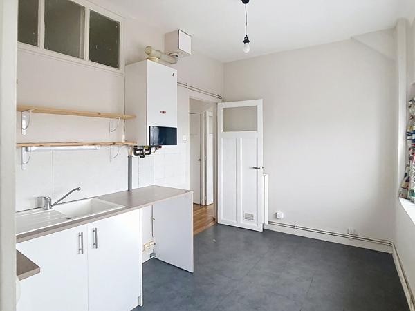 A Vendre Appartement Angers MADELEINE / SAINT LEONARD - Type 2 42m2