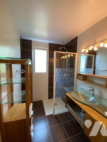À Vendre à Rohan Maison située à pied des commodités et services
