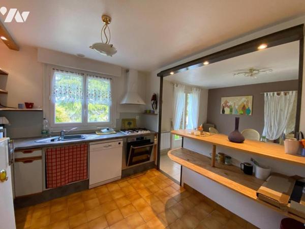 À Vendre à Rohan Maison située à pied des commodités et services