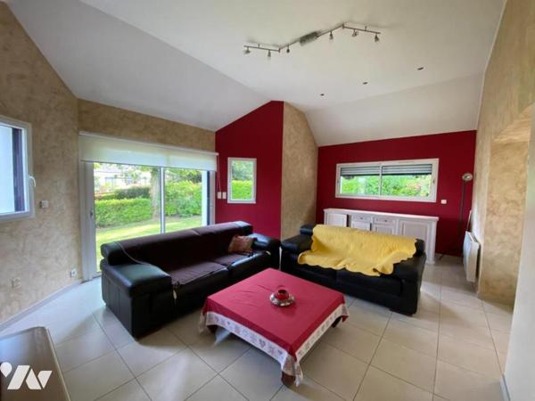 À Vendre à Rohan Maison située à pied des commodités et services
