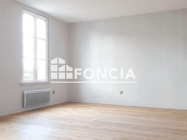 Location Appartement 3 pièces 72.71 m² - 33 AVENUE DU MARECHAL MAUNOURY Blois 41000