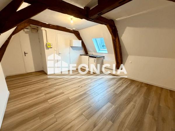 Location Studio 16.96 m² - 7 QUATER RUE EMILE LEGRELLE Arras 62000