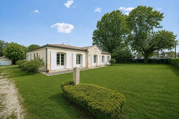 33450 MONTUSSAN - Maison de plain-pied sur parcelle arborée de plus de 1600 m²