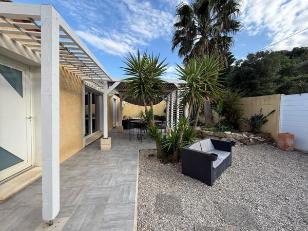 Usclas-du-Bosc (34700) Magnifique Villa Familiale de 162 m² / 5 Chambres / 744m² de Jardin / Garage de 47m²