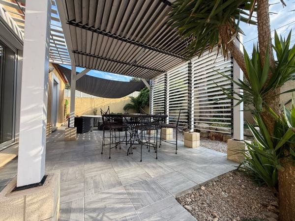 Usclas-du-Bosc (34700) Magnifique Villa Familiale de 162 m² / 5 Chambres / 744m² de Jardin / Garage de 47m²
