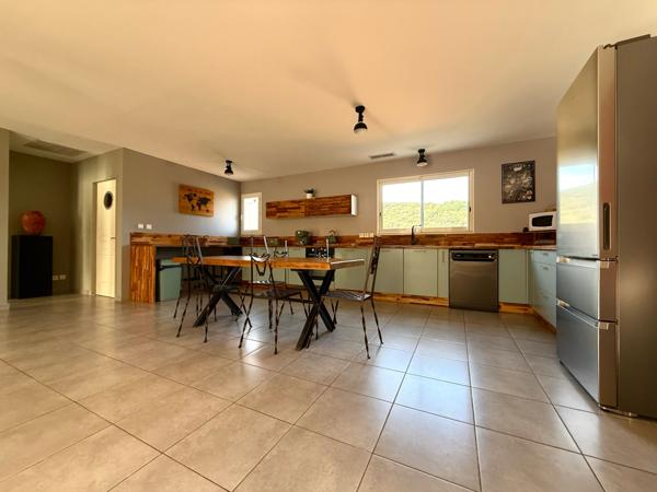 Usclas-du-Bosc (34700) Magnifique Villa Familiale de 162 m² / 5 Chambres / 744m² de Jardin / Garage de 47m²