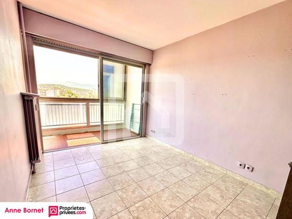 Appartement 4 pièces 89 m2 avec 3 loggias, parking au sous-sol