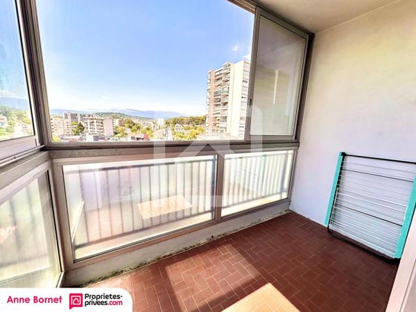 Appartement 4 pièces 89 m2 avec 3 loggias, parking au sous-sol