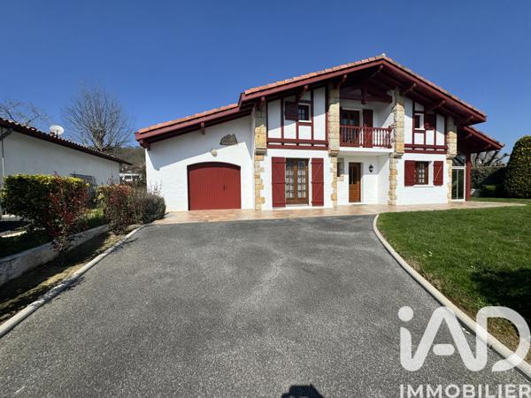 Maison à vendre 7 pièces 165 m² Hasparren