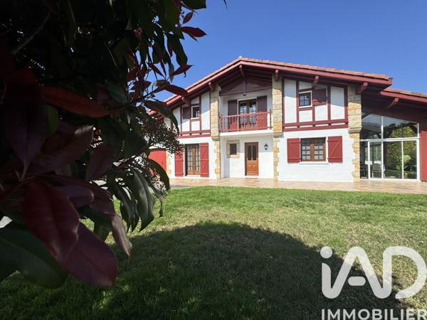 Maison à vendre 7 pièces 165 m² Hasparren