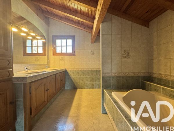 Maison à vendre 7 pièces 165 m² Hasparren