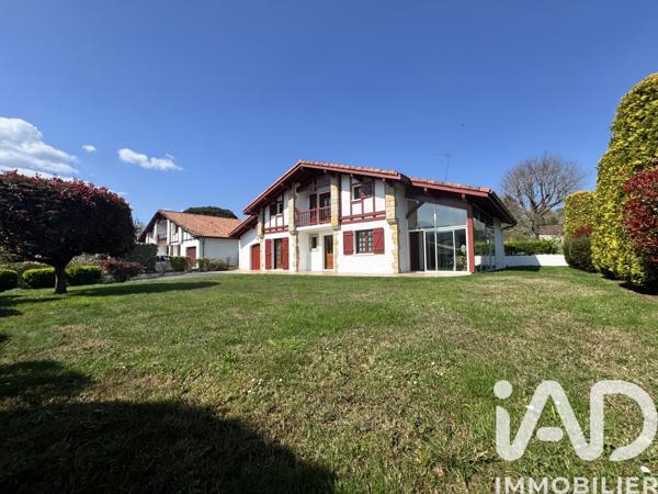 Maison à vendre 7 pièces 165 m² Hasparren