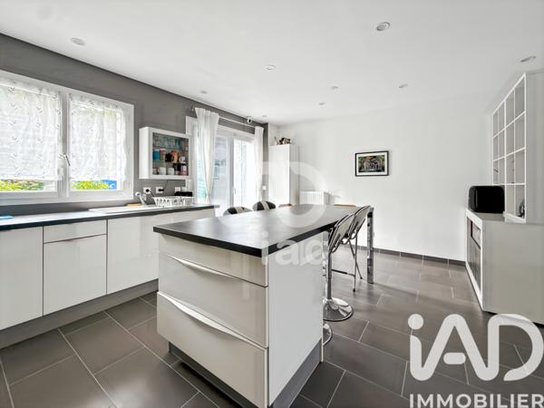 Maison à vendre 4 pièces 92 m² Combs-la-Ville