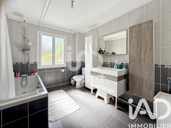Maison à vendre 4 pièces 92 m² Combs-la-Ville