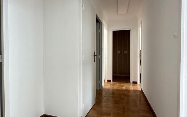 Appartement à vendre    4 pièces • 76,24 m2 Échirolles