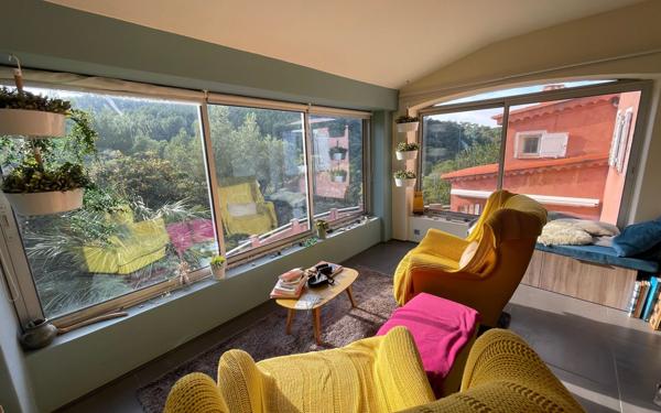 Maison à vendre    7 pièces • 171 m2 La Seyne-sur-Mer