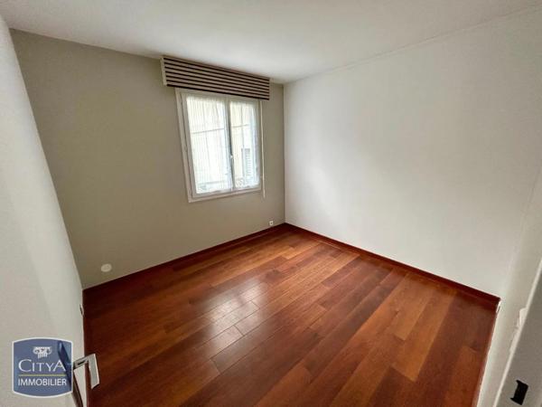 Appartement à louer 4 pièces 77.45m²