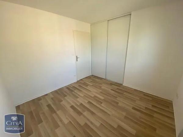 Appartement à louer 3 pièces 64.23m² Nogent (52800)