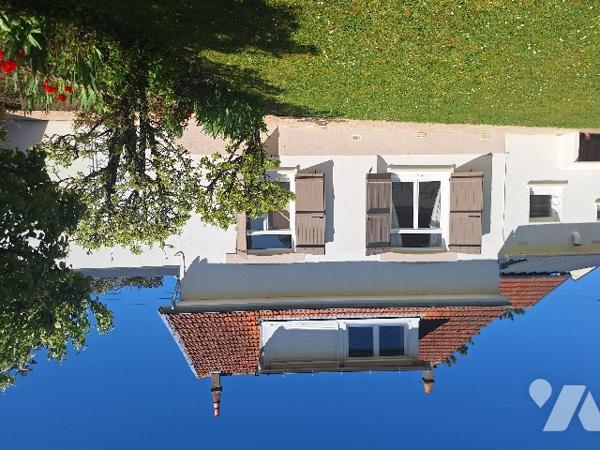 Une maison à usage d'habitation