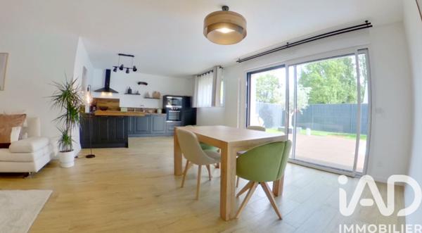 Maison à vendre 5 pièces 96 m² Mayenne