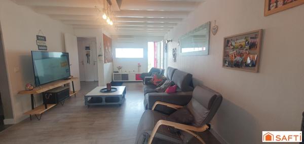 Maison R+1 - 3 chambres - pièce de vie et garage